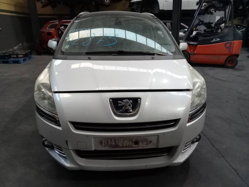 peugeot 5008 del año 2012
