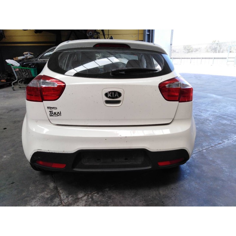 kia rio del año 2014