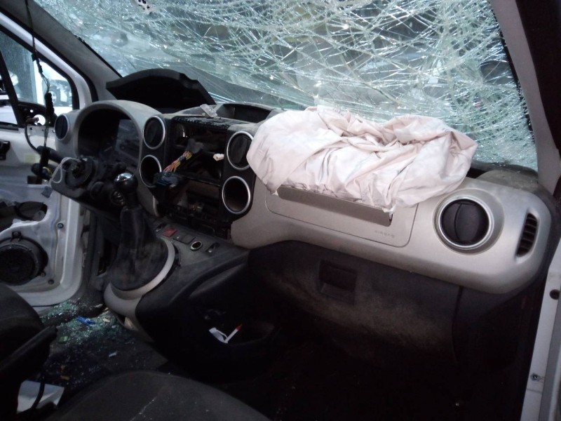 citroën berlingo station wagon del año 2015