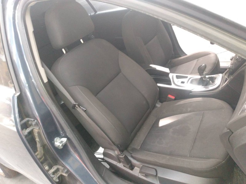 opel insignia sports tourer del año 2010