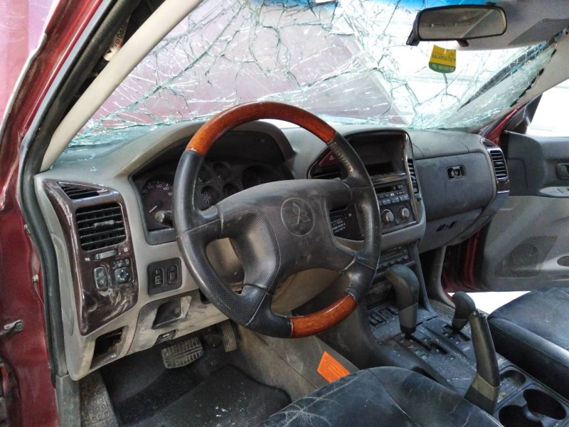 mitsubishi montero (v60/v70) del año 2000