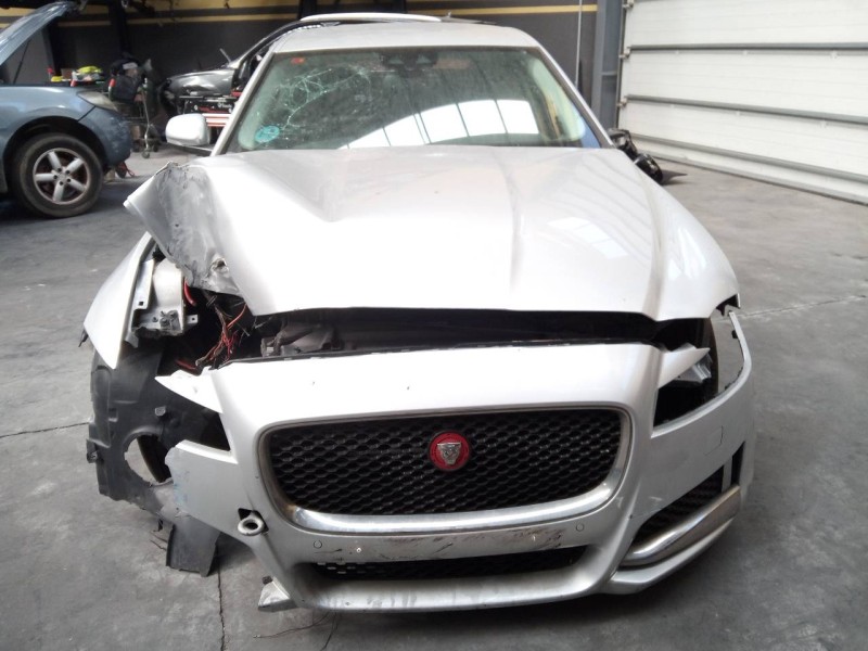 jaguar xf del año 2017