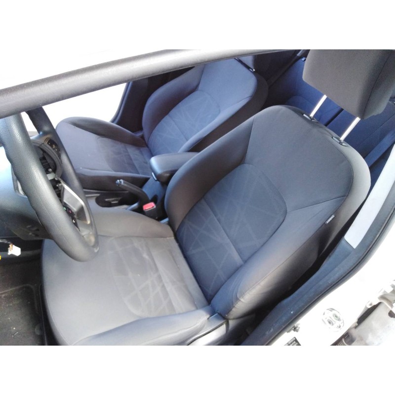 kia rio del año 2014