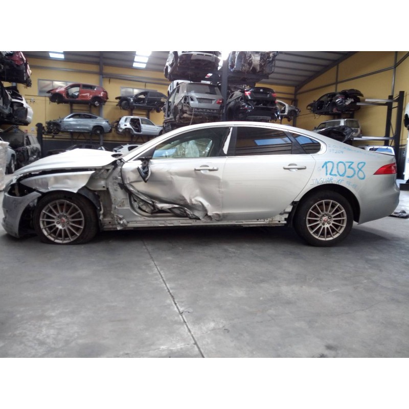 jaguar xf del año 2017