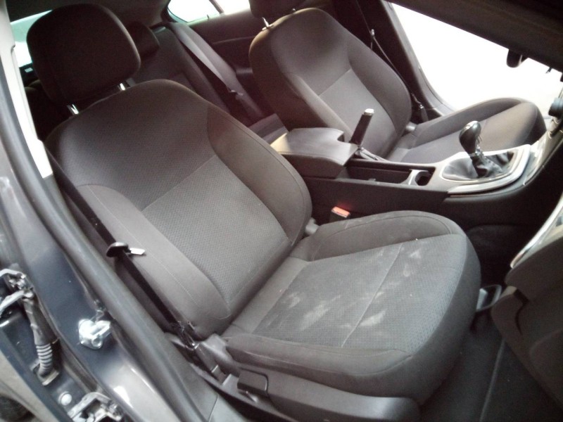 opel insignia berlina del año 2015