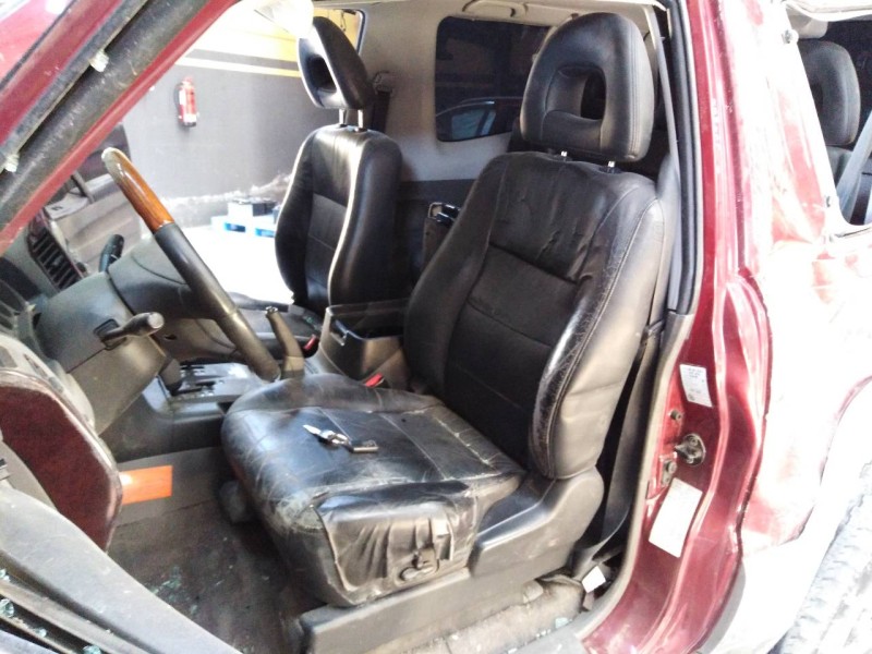 mitsubishi montero (v60/v70) del año 2000