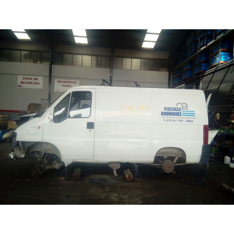 peugeot boxer caja cerr. acristalada (rs2850)(290/330)(´02) del año 2004