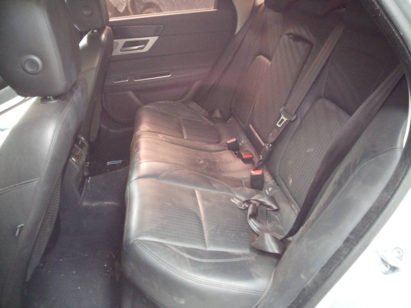 jaguar xf del año 2017