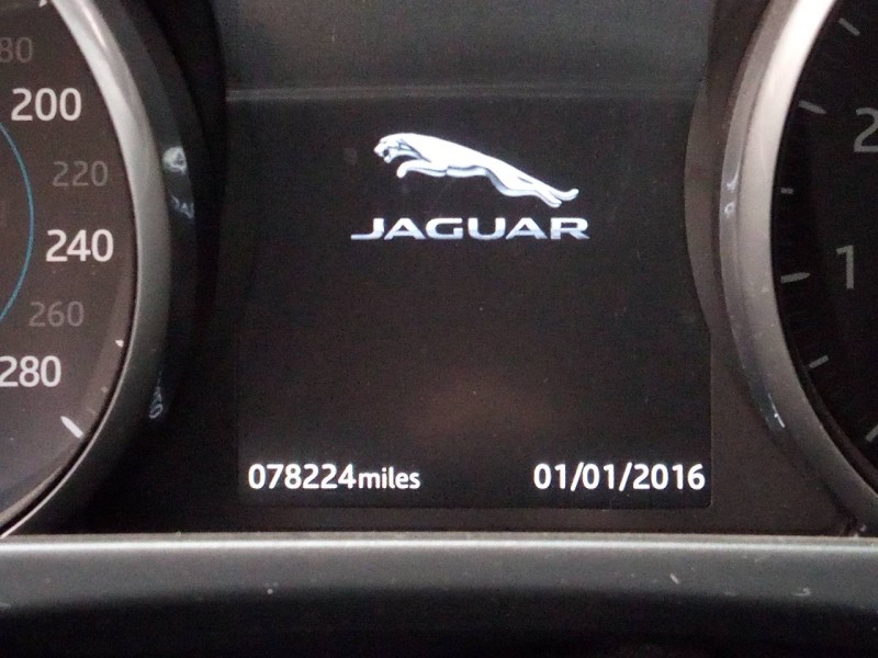 jaguar xf del año 2017