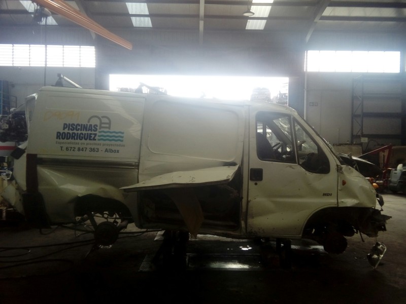 peugeot boxer caja cerr. acristalada (rs2850)(290/330)(´02) del año 2004