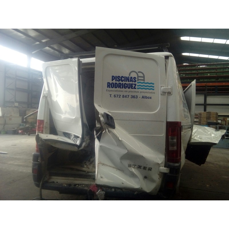peugeot boxer caja cerr. acristalada (rs2850)(290/330)(´02) del año 2004