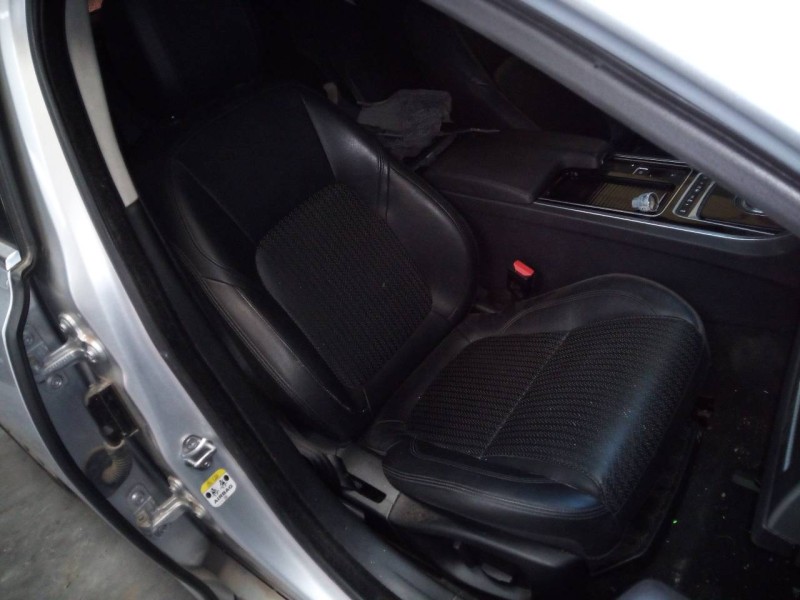 jaguar xf del año 2017