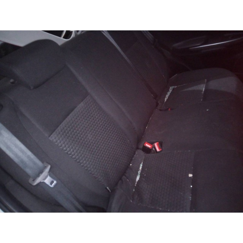 alfa romeo giulietta (191) del año 2012