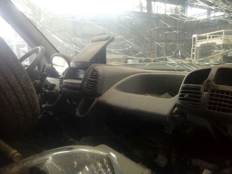 peugeot boxer caja cerr. acristalada (rs2850)(290/330)(´02) del año 2004