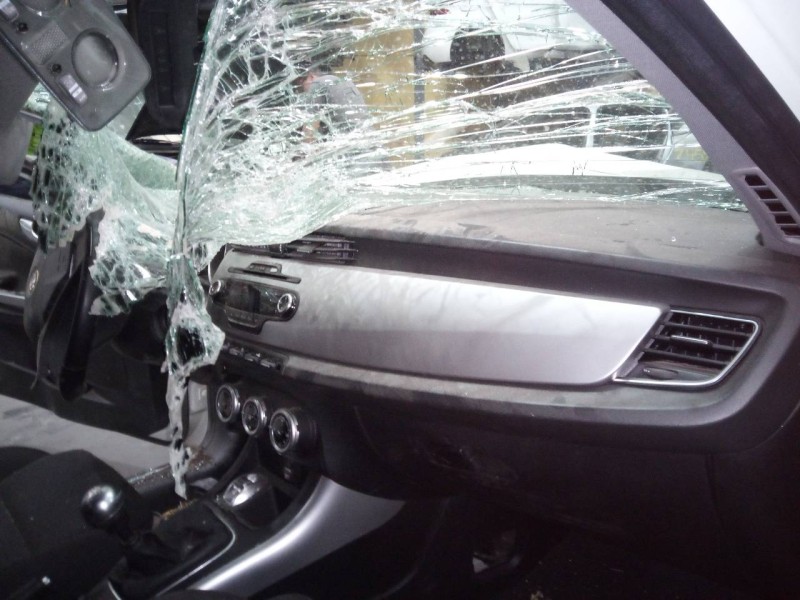 alfa romeo giulietta (191) del año 2012