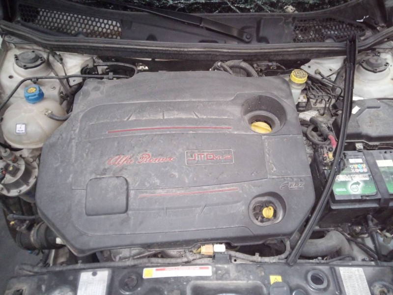 alfa romeo giulietta (191) del año 2012