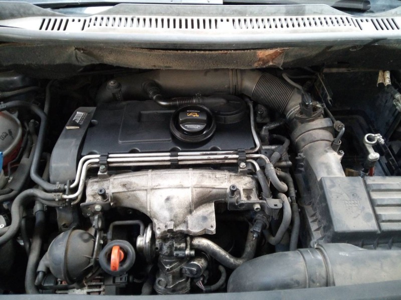 volkswagen touran (1t1) del año 2006