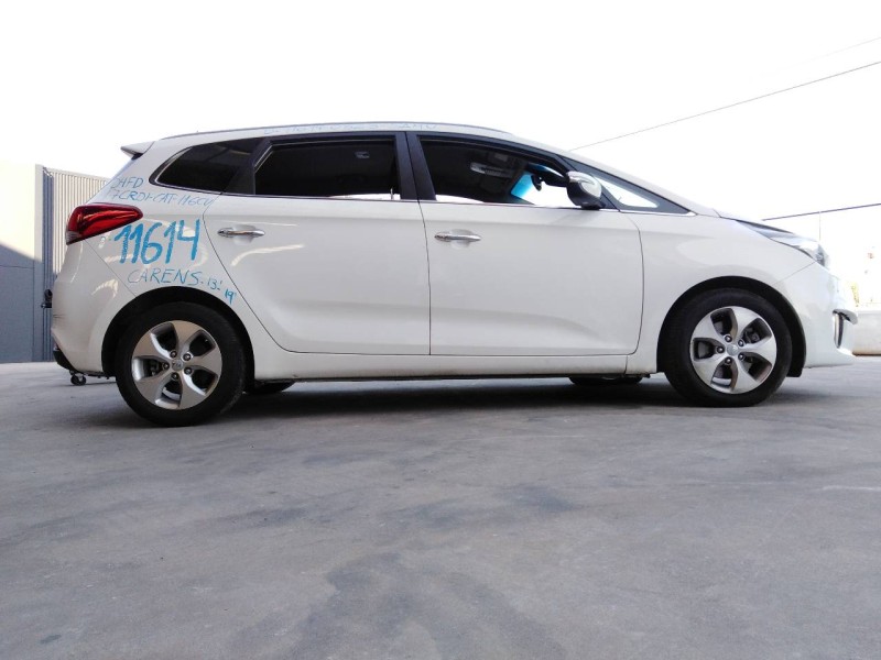kia carens ( ) del año 2014