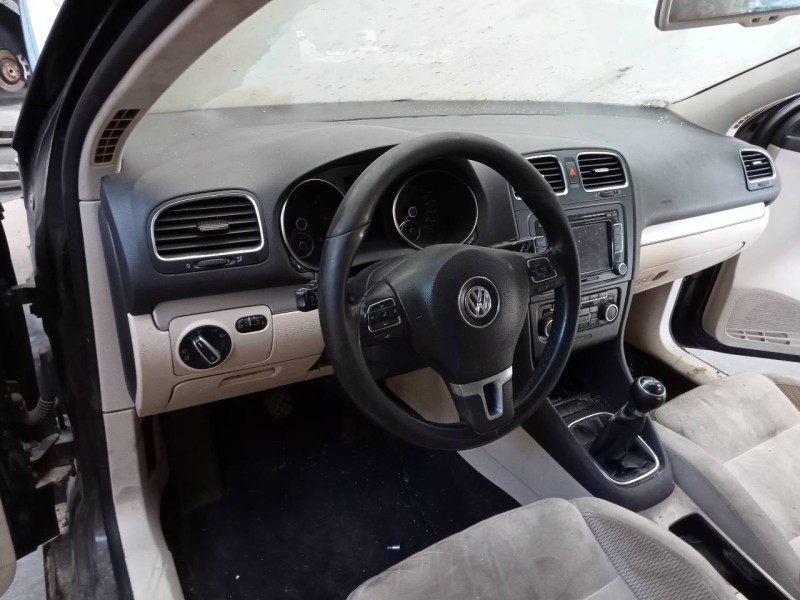 volkswagen golf vi (5k1) del año 2009