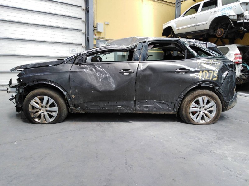 peugeot 3008 del año 2022