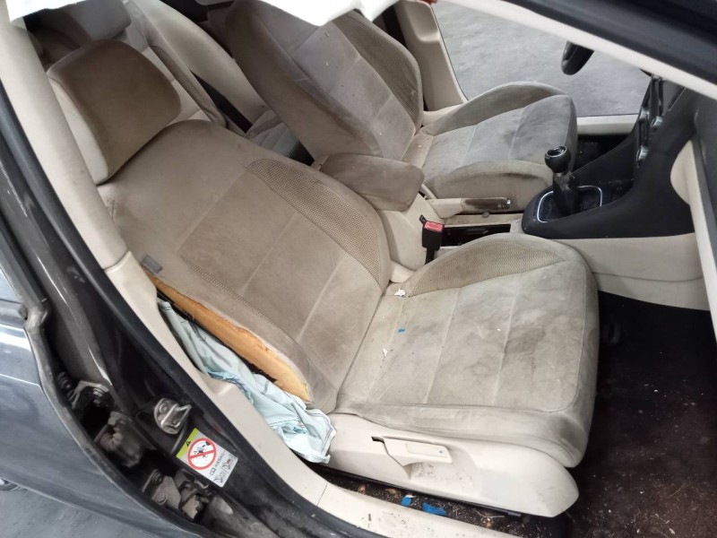 volkswagen golf vi (5k1) del año 2009