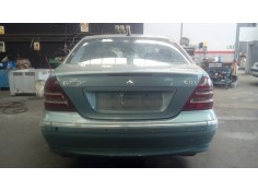 mercedes-benz clase c (w203) berlina del año 2002 2