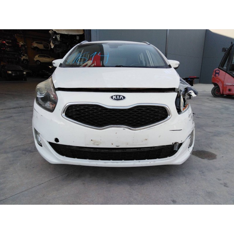 kia carens ( ) del año 2014