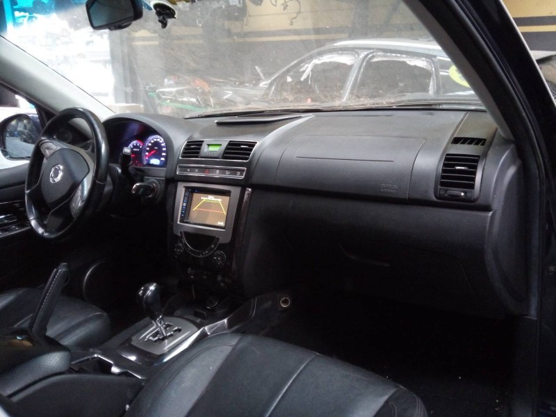 ssangyong rexton w del año 2016