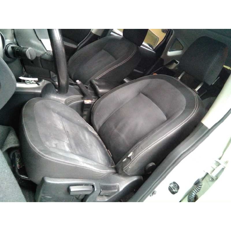 nissan qashqai (j10) del año 2011