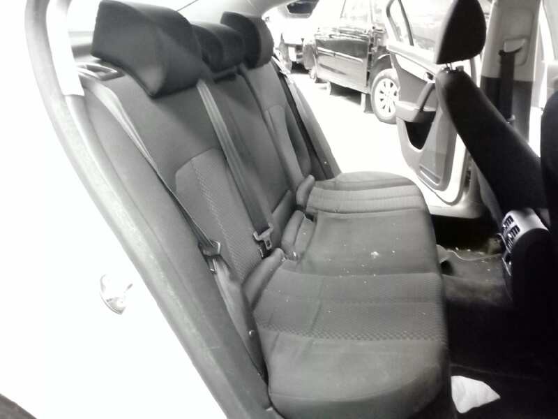 volkswagen passat lim. (362) del año 2012