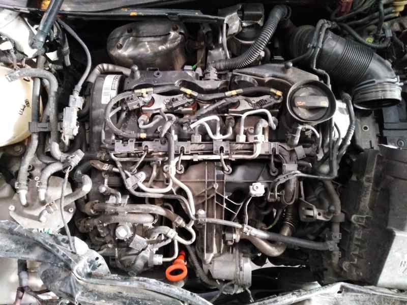 volkswagen passat lim. (362) del año 2012