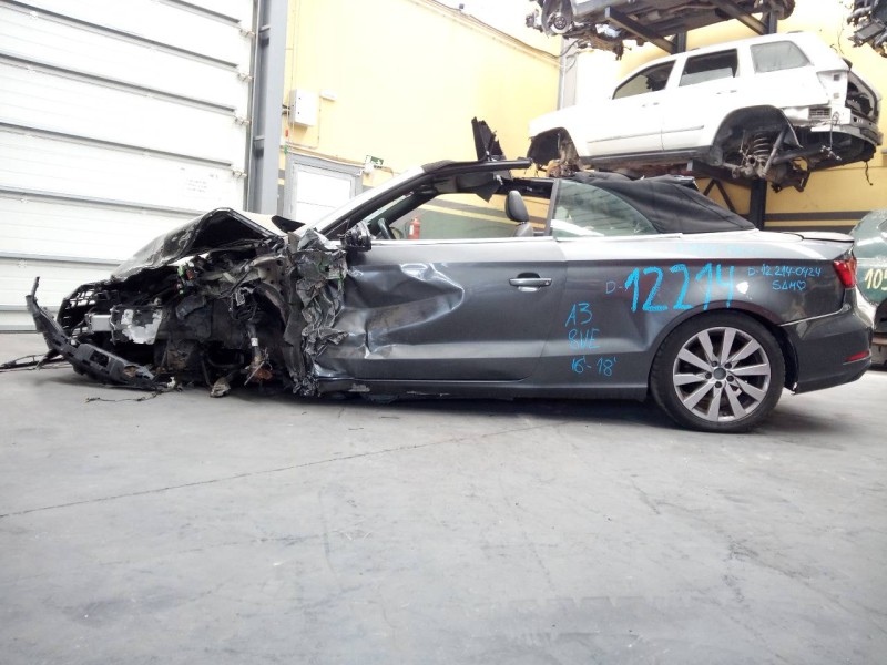 audi a3 cabrio (8ve) del año 2012