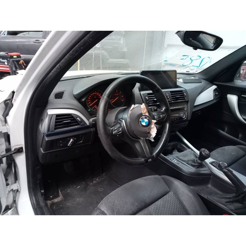 bmw serie 1 lim. (f20) del año 2014