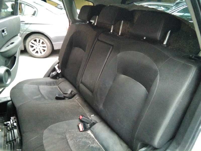 nissan qashqai (j10) del año 2011