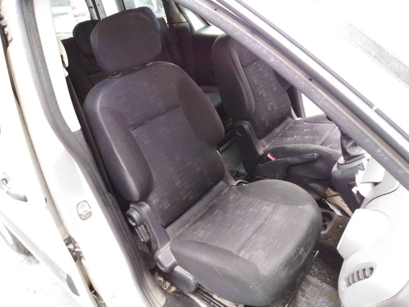 citroën berlingo station wagon del año 2010