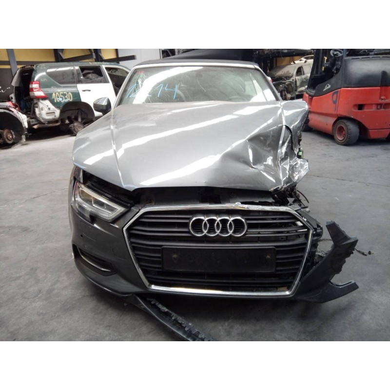 audi a3 cabrio (8ve) del año 2012