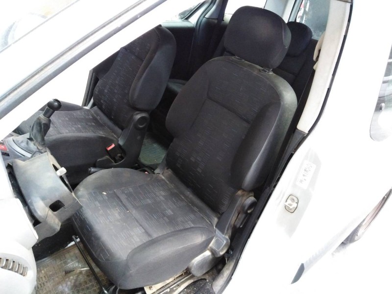 citroën berlingo station wagon del año 2010