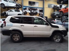 TOYOTA LAND CRUISER (J12)