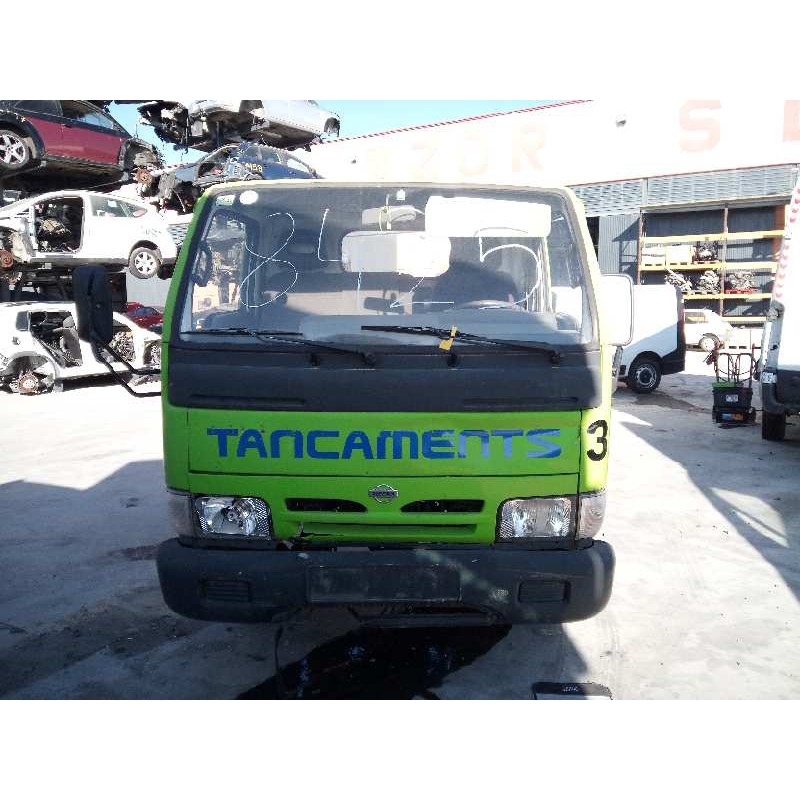 nissan cabstar 01.04  del año 2003