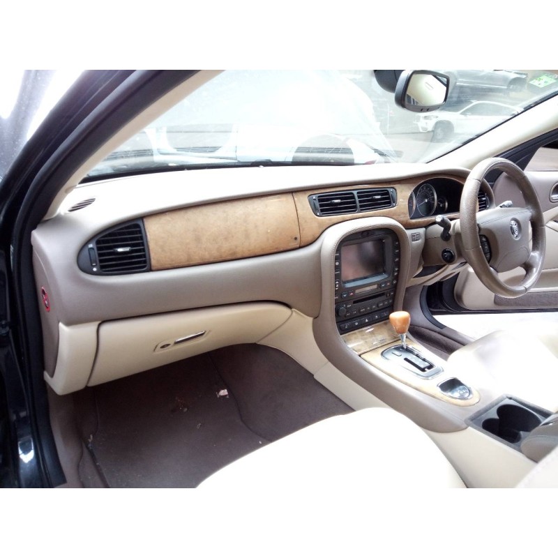 jaguar s-type del año 2007