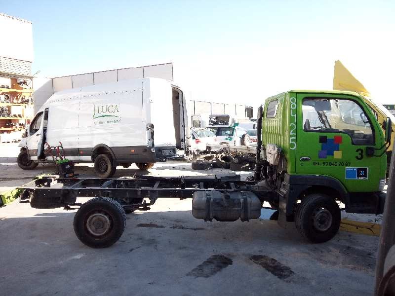 nissan cabstar 01.04  del año 2003