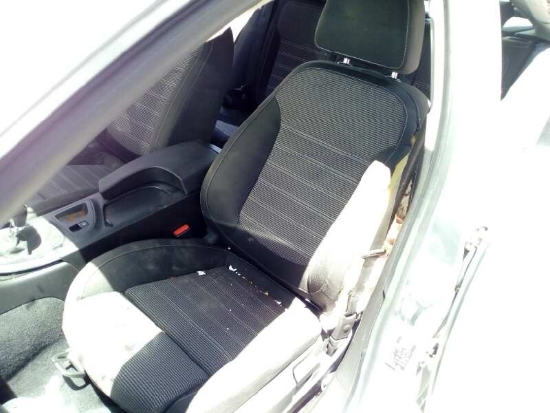 opel insignia berlina del año 2008