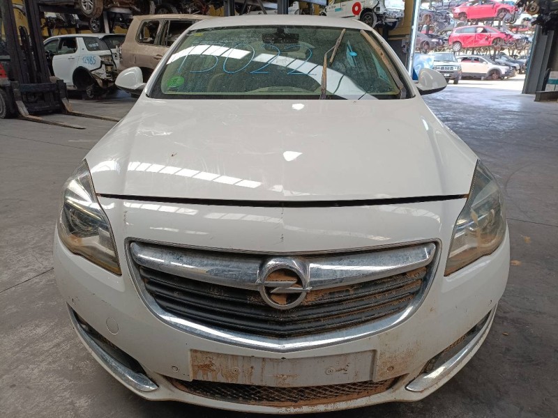 opel insignia berlina del año 2016