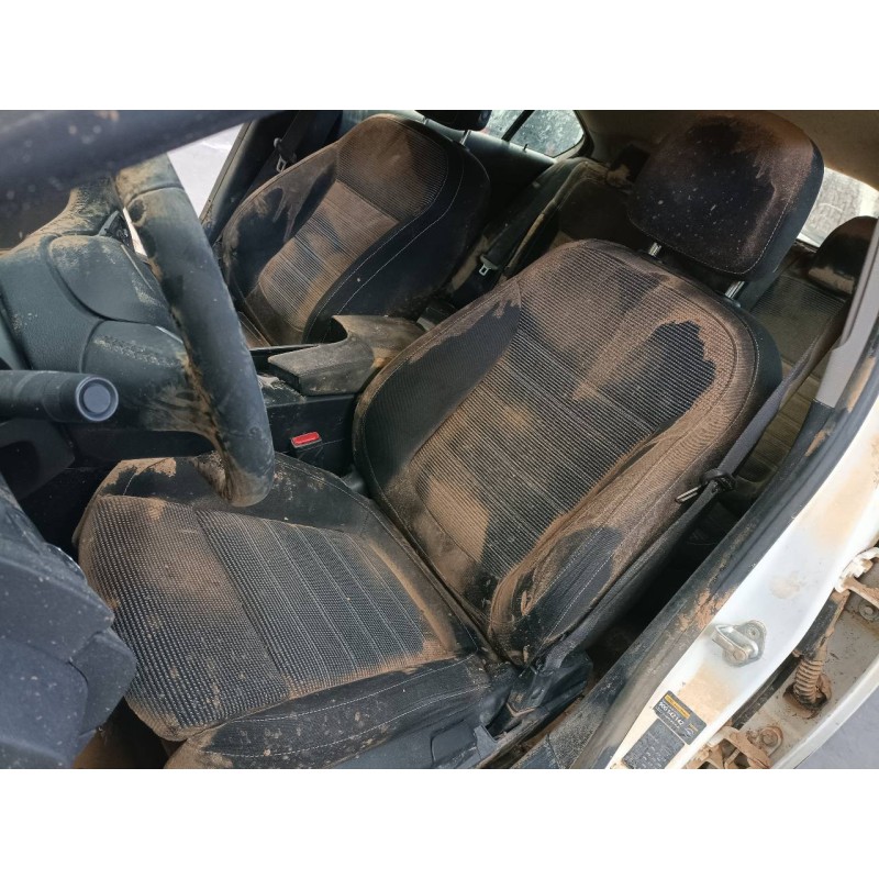 opel insignia berlina del año 2016