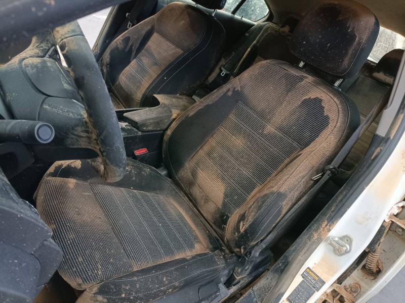 opel insignia berlina del año 2016