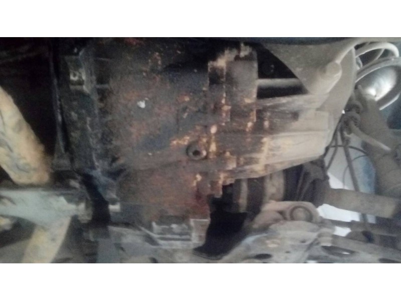 lancia lybra berlina del año 2000