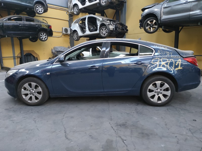 opel insignia berlina del año 2013