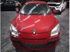 renault megane iii berlina 5 p del año 2009 2