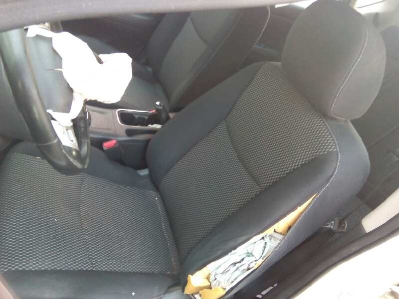 nissan pulsar (c13) del año 2015