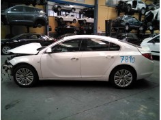 opel insignia berlina del año 2012